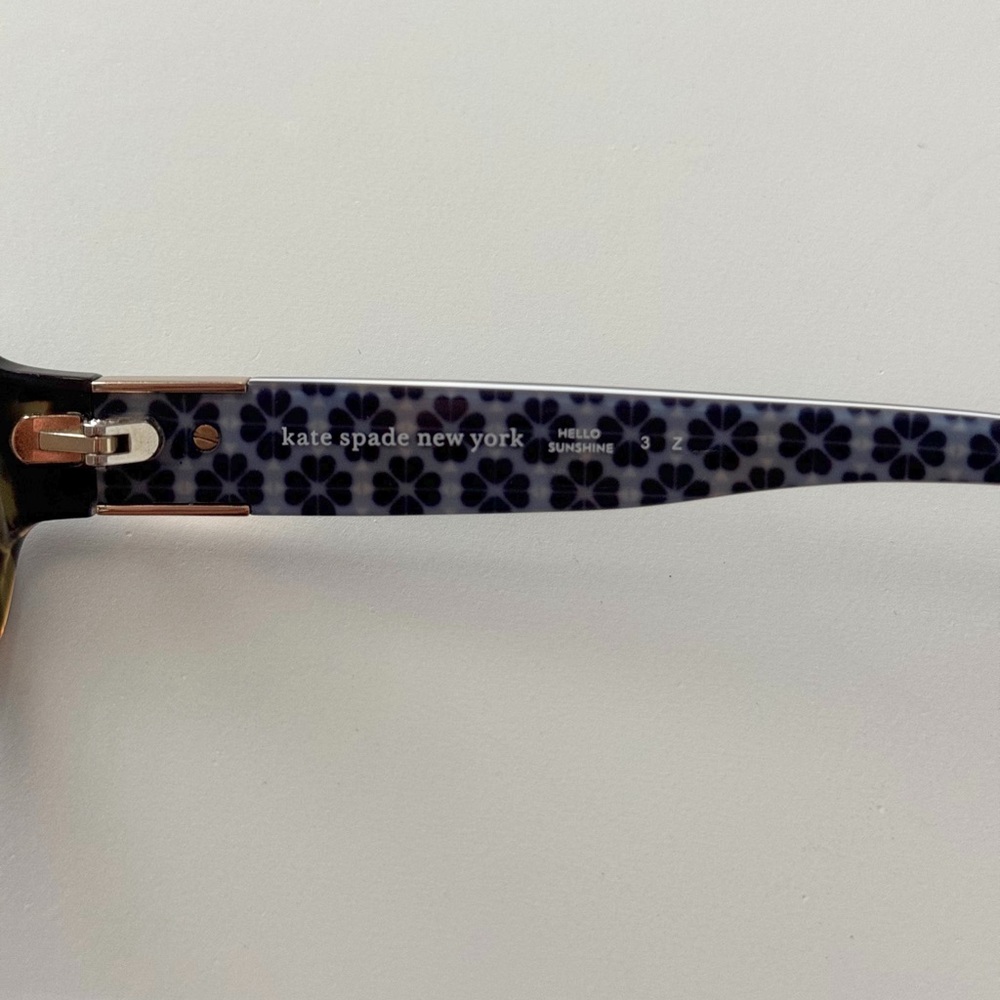 Kate spade frames ♠️ - Picture 3 of 4